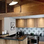 Du Skieur, Avec Services, Collection Des Fermes *