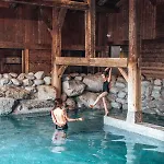 Du Skieur, Avec Services, Collection Des Fermes