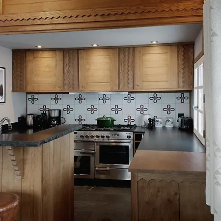 Du Skieur, Avec Services, Collection Des Fermes Alpehytte